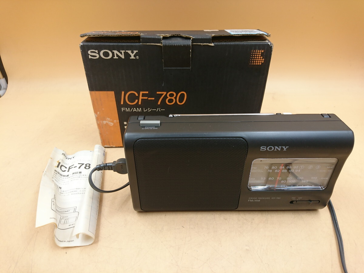 Y4-396 SONY/ソニー/FM/AM/2BANDS/ポータブルラジオ/ICF-780/オーディオ機器の画像1