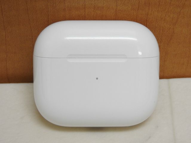 1円〜 中古 Apple AirPods 第3世代 ケース A2566 ケースのみ イヤホン無し その162_画像2