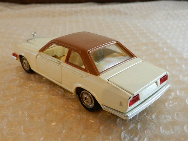 中古品 カドー ROLLS-ROYCE CAMARGUE K・A1 ロールスロイス 箱付き 当時物 現状渡し_画像4