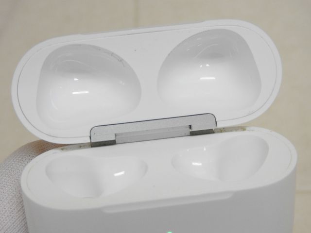 1円〜 中古 Apple AirPods 第3世代 ケース A2566 ケースのみ イヤホン無し その168_画像5