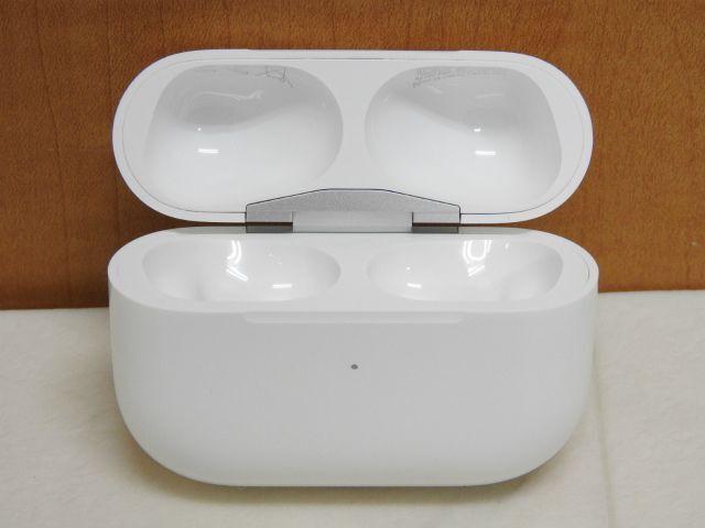 1円〜 中古 Apple AirPods Pro 第1世代 ケース A2190 ケースのみ イヤホン無し その1276_画像1