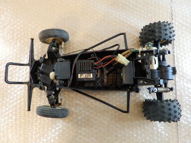 ジャンク品 RC タミヤ ホーネット ボディ シャーシ 部品取りとして TAMIYA 現状渡しの画像3