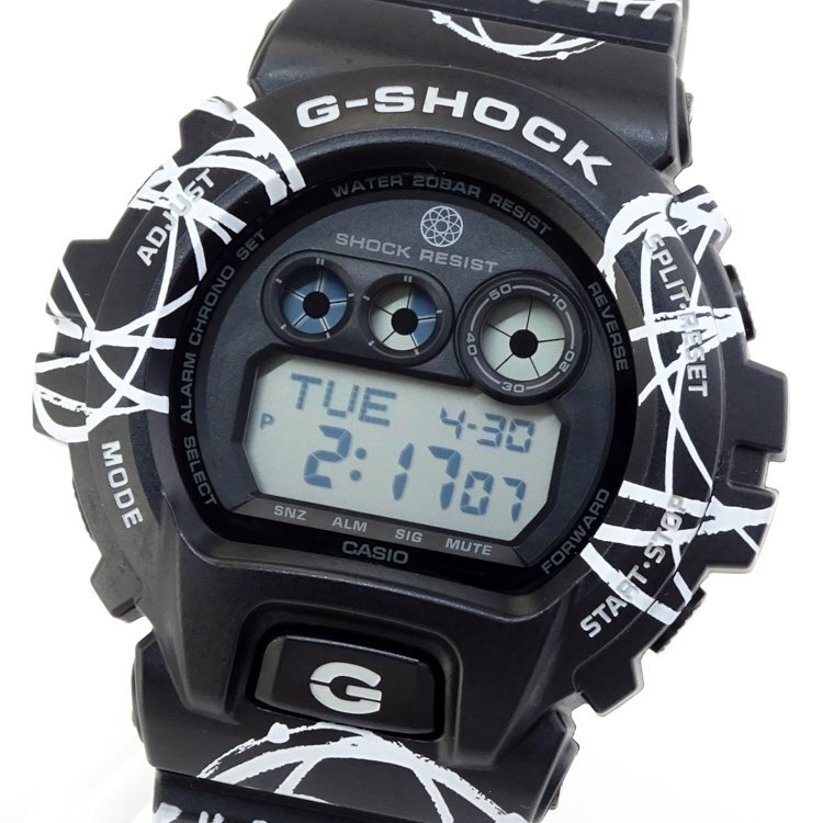 【1円/良品】カシオ CASIO FUTURA コラボ G-SHOCK ウォッチ 腕時計 GD-X6900FTR クォ－ツ SS 黒文字盤 デジタル 動作品 箱 ケース 30102の画像2