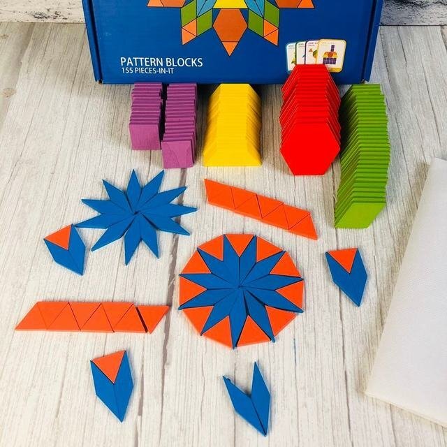 クリエイティブシェイプDIY木製パズルモンテッソーリ手本カードつき知育玩具の画像2