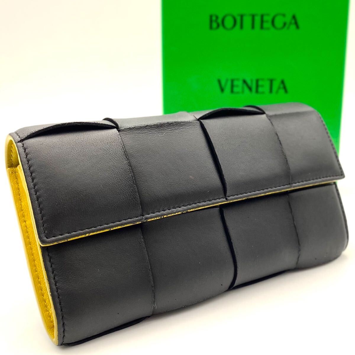 美品 現行モデル BOTTEGA VENETA マキシ イントレチャート 長財布 ブラック フラップ ボッテガヴェネタ 定番の画像1
