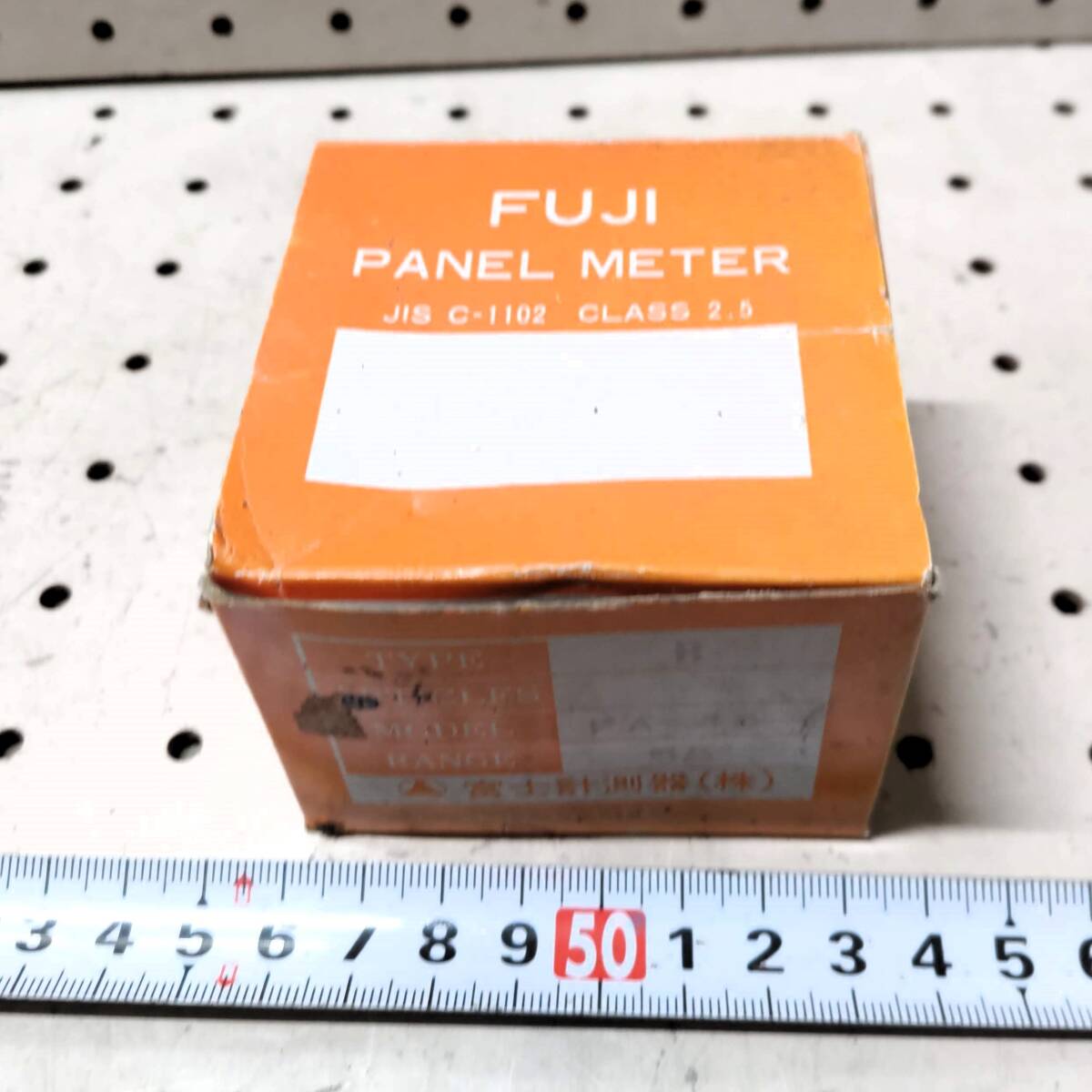 W133 Fuji измеритель FUJI PANEL METER Fuji panel измерительный прибор B FA-45 5A panel трещина не использовался товары долгосрочного хранения работоспособность не проверялась 