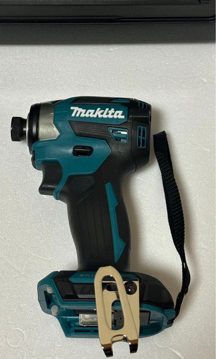 マキタ TD173D  18V 充電式インパクトドライバー本体　ケース　未使用 makita