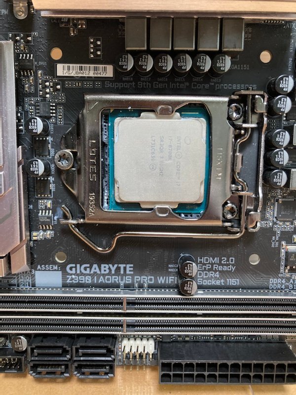 ジャンク CPU i7-8700K + GIGABYTE Z390 AORUS PRO/ATXマザーボード 2点セット 240415SK010513の画像4