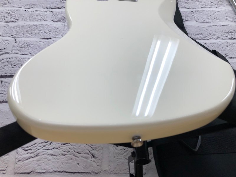 Squier by Fender Jazz bass Made in Indonesia スクワイヤ― ジャズベース 5弦ベース ソウフトケース付 ホワイト 白 240419SK320002の画像8