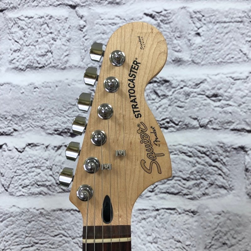 Squier by Fender Stratocaster スクワイア ストラトキャスター チェリーサンバースト  240417SK290573の画像3