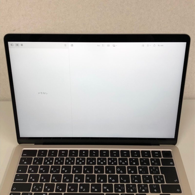 Apple MacBook Air M2 2022 MLY13J/A Sonoma/8コアCPU/8コアGPU/8GB/256GB/スターライト/A2681 240416SK320731の画像3