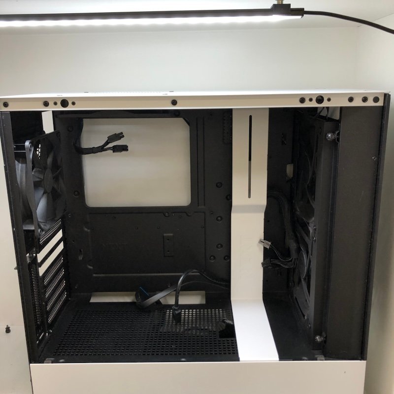 NZXT H510 Elite ホワイト PCケース CA-H510E-W1 240417SK320671の画像6