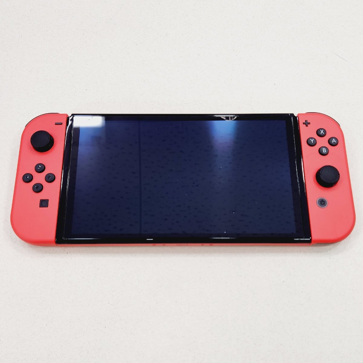 ◇【3】初期化済み Nintendo Switch/ニンテンドースイッチ （有機ELモデル） マリオレッド 同梱不可　1円スタート_画像2