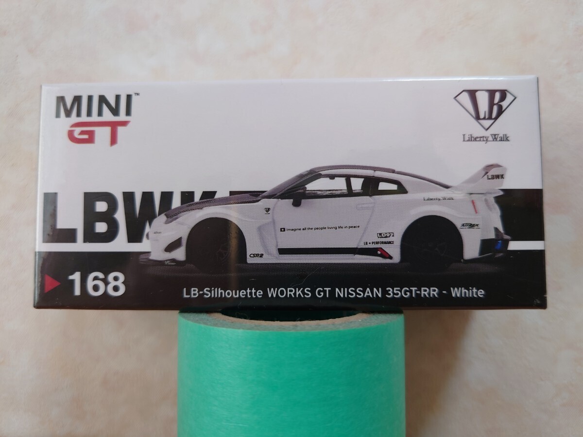 1/64 MINI-GT 168-R LB-Silhouette WORKS GT NISSAN 35GT-R White RHDの画像1