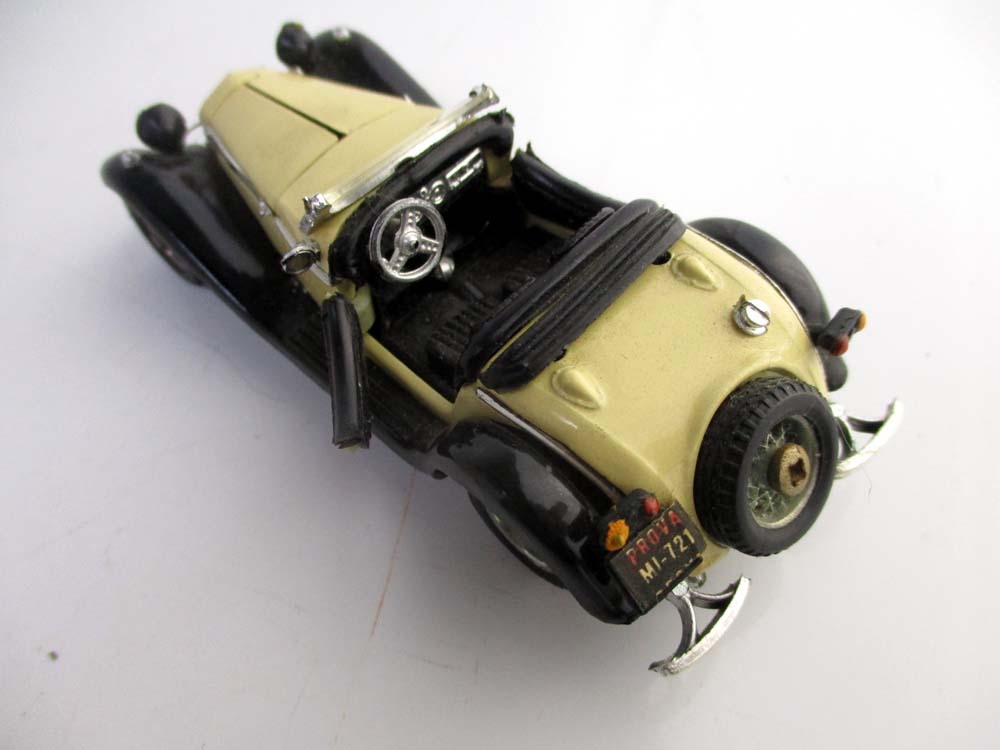 レア　Politoys 1967年製 Alfa Romeo GS Zagato 1/43 箱付き　分解可能　美品　本体長さ約85mm_画像8