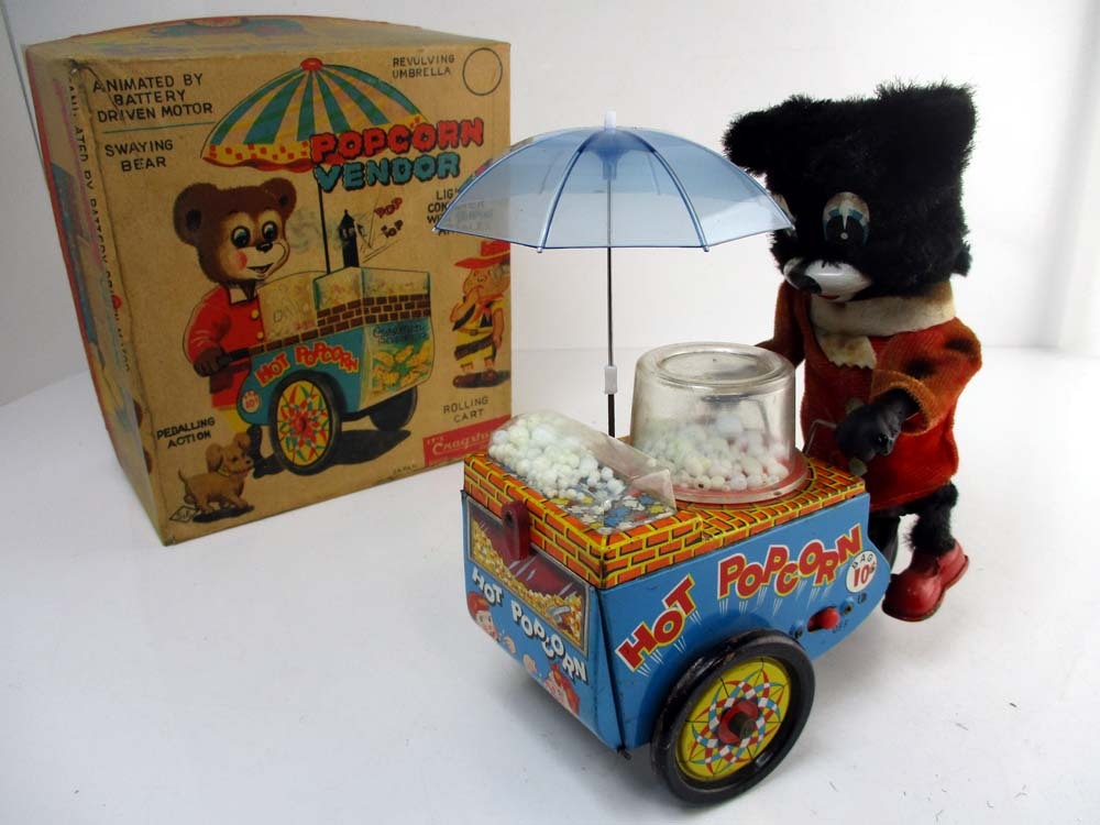 希少　Cragstan/スズキ＆エドワード　１960年代製　熊のPopcorn Vendor 「ポップコーン　ベアー」完動品 長さ約21cm_画像1