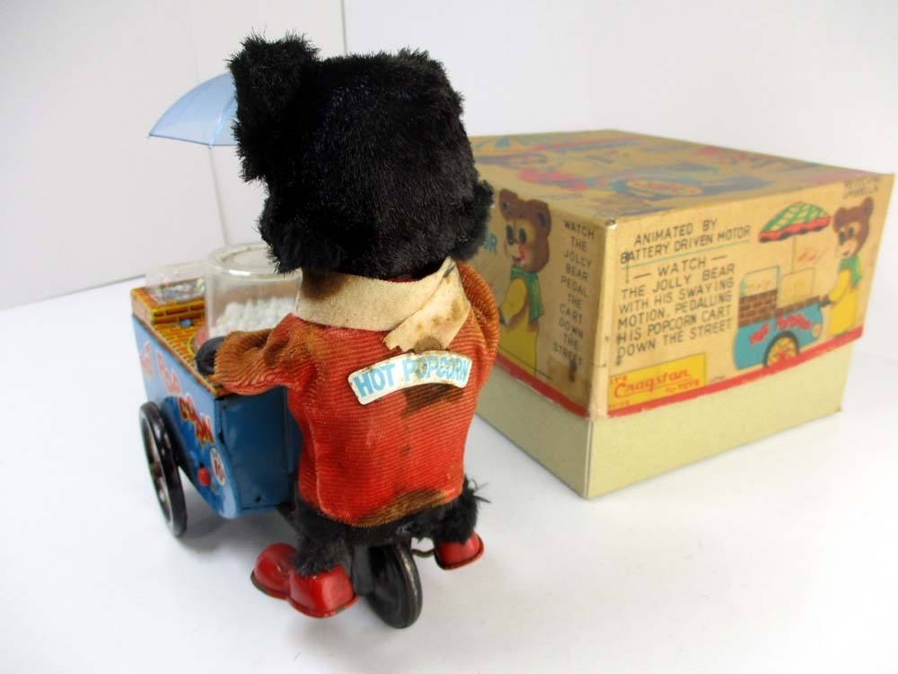 希少　Cragstan/スズキ＆エドワード　１960年代製　熊のPopcorn Vendor 「ポップコーン　ベアー」完動品 長さ約21cm_画像5