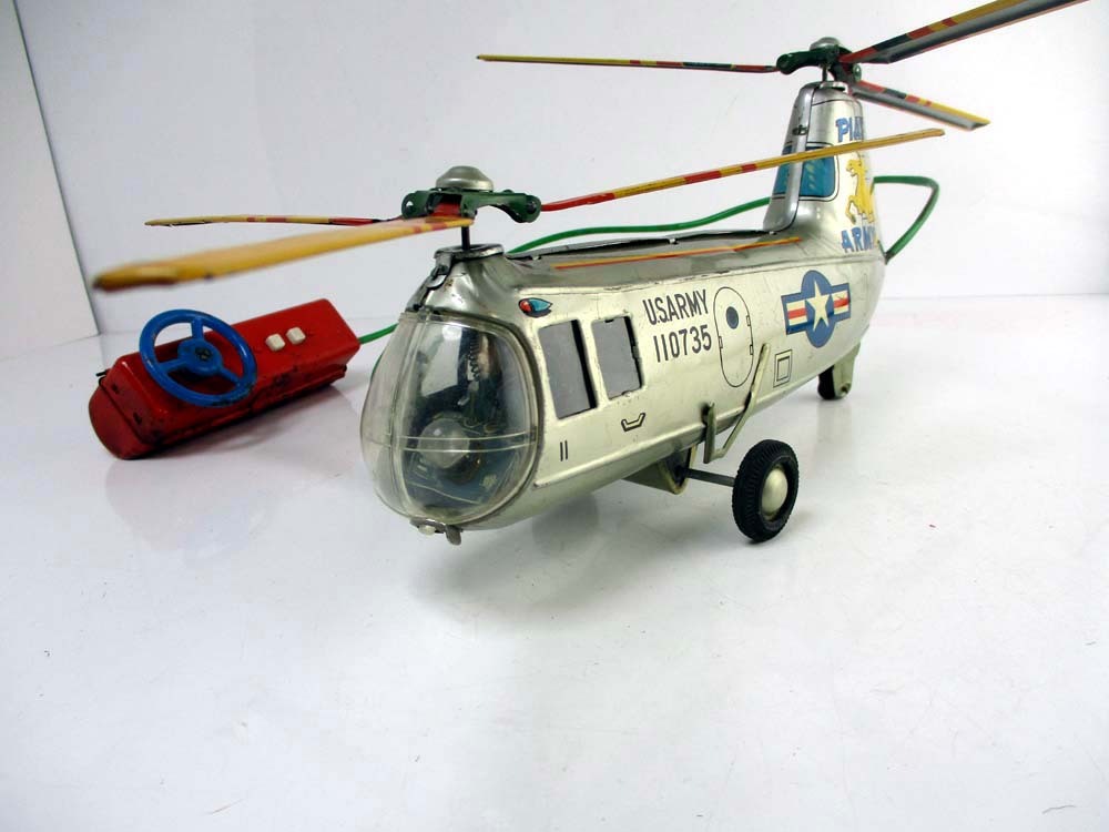 福田製作所　1950年代製　PIASECKI ARMY MULE　ヘリコプター　ほぼ完動品　（ローター無し計測）長さ約28cm_画像3