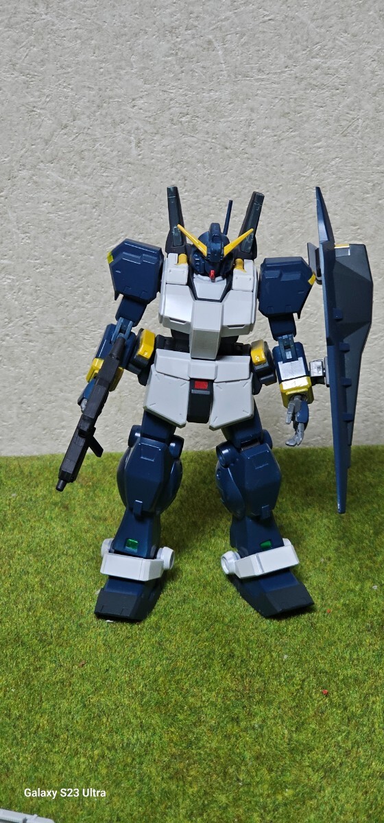 HGUCガンダムヘイズル2号機 塗装済み完成品(ジャンク)_画像1