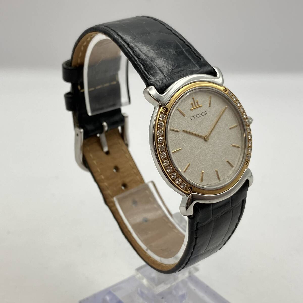 ○R12-8 SEIKO/セイコー CREDOR クレドール 2針 メンズ クォーツ 腕時計 レザーベルト 5A74-0290 裏蓋『18KT BEZEL』記載ありの画像2