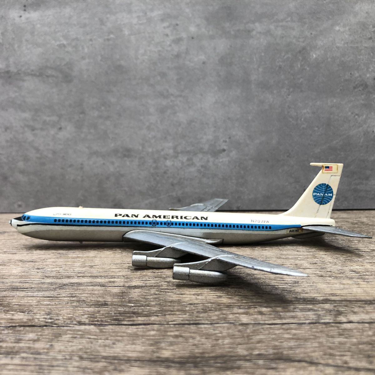 Aero Mini エアロミニ　Boeing ボーイング 707　コレクターシリーズ 1/240　ダイキャストモデル　当時物 【311-284#80】_画像3