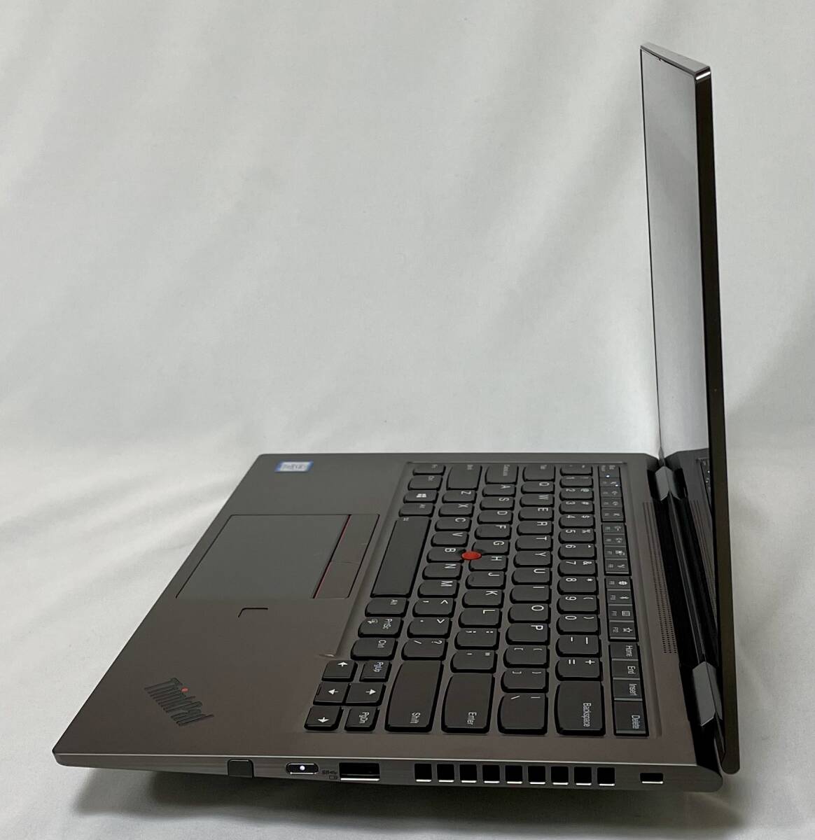 未使用近い ThinkPad X1 Yoga Gen4 - MS Office 2021付き - CPU i7 / MEM 16GB / SSD 512GB / 2K LCD / Win11 Pro64の画像6