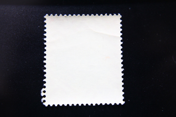 【即決R232】送料63円 琉球切手（沖縄）1964年用年賀切手 タツの模様をあしらった〈紅型〉 1￠ 1963年(昭和38年) 型価150の画像2