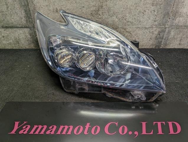 【Ｃ】トヨタ プリウス S ツーリング 前期 ZVW30 純正LED 右 ヘッドライト 右ランプ 割れなし 点灯OKの画像1