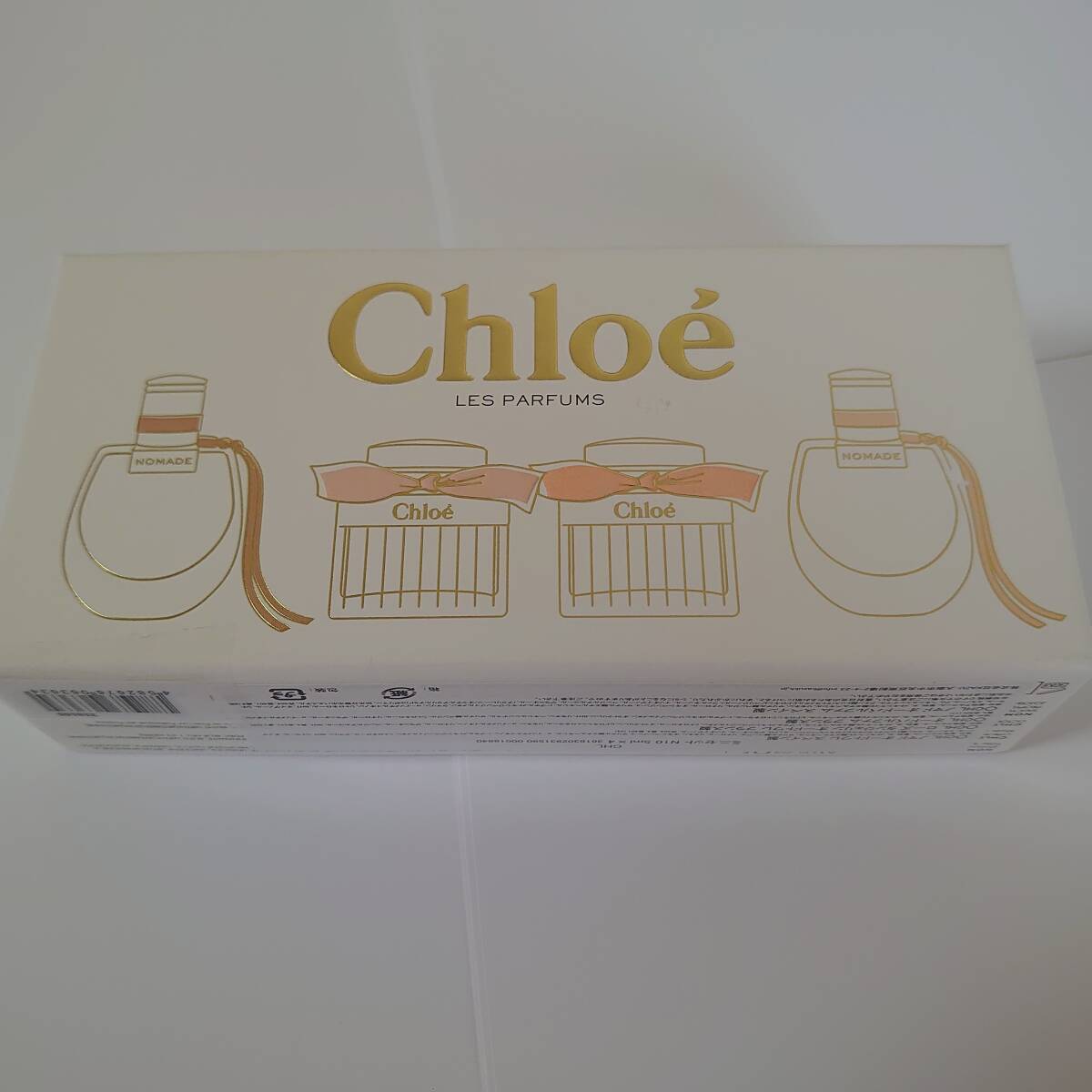 ☆クロエ ミニチュアセット☆【ほぼ未使用】 N10 5ml×4 香水 フレグランス CHLOE 箱入り 残量多 ミニチュア ミニボトル 使いかけの画像3