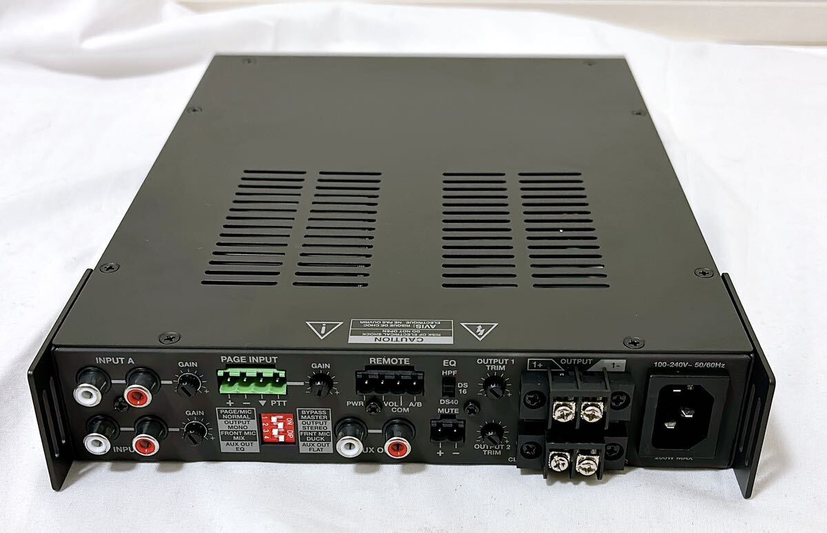 【美品】BOSE ボーズ FreeSpace IZA 250-LZ パワーアンプ integrated zone amplifier【動作品】【送料無料】_画像4