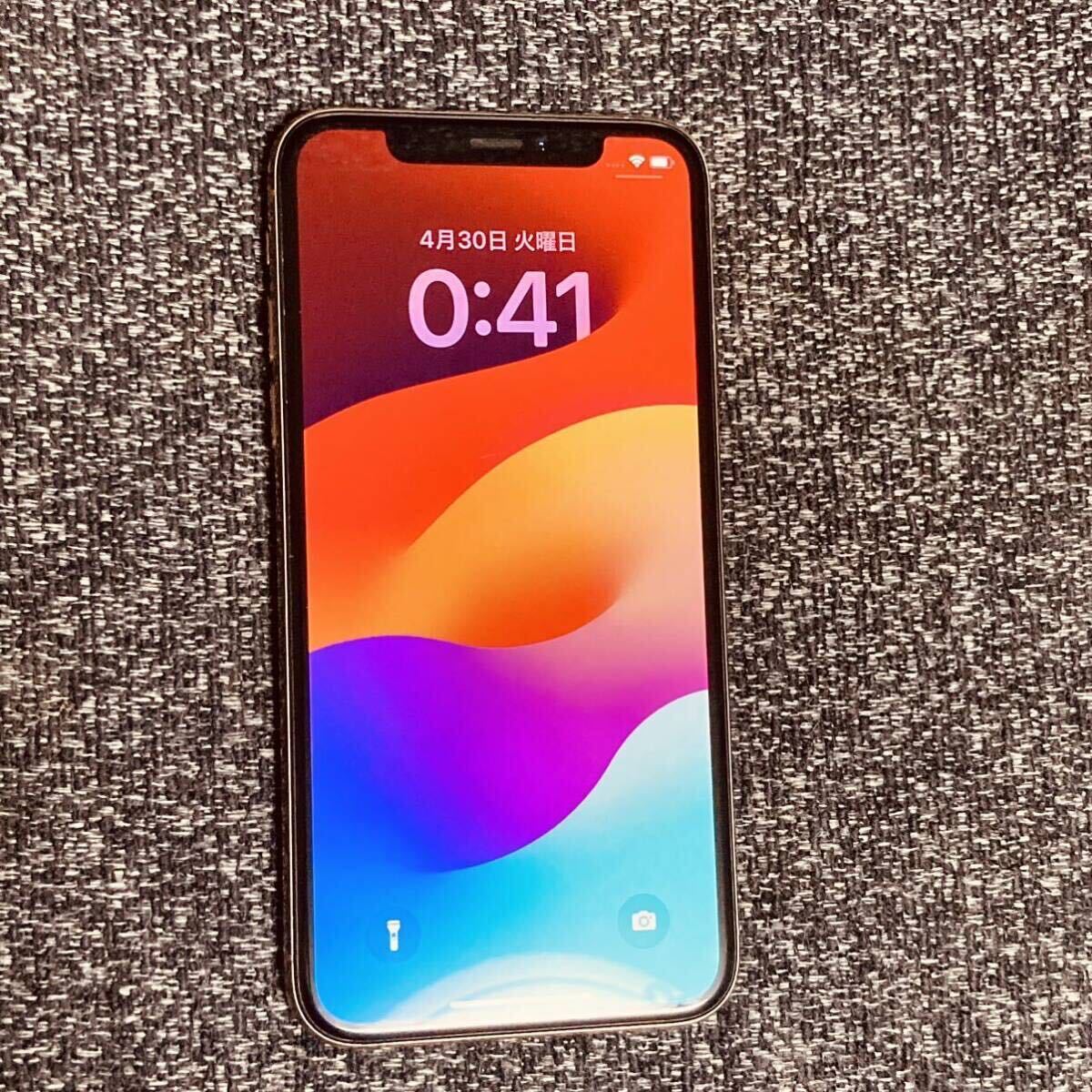 iPhone XS☆２５６GB☆ゴールド☆SIMフリーの画像1