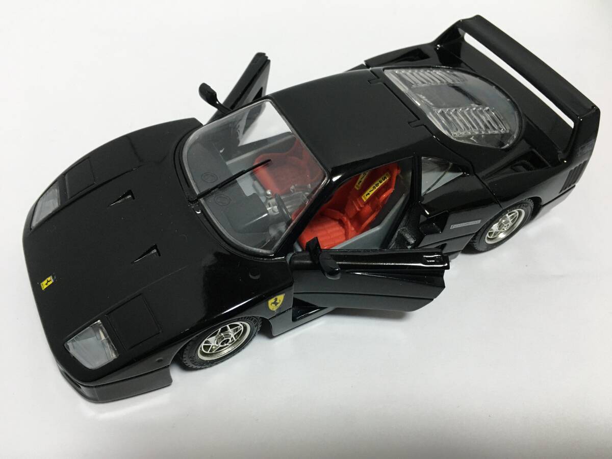 Ferrari F40-1987 1/24 ダイキャストカー ブラック burago製_画像6