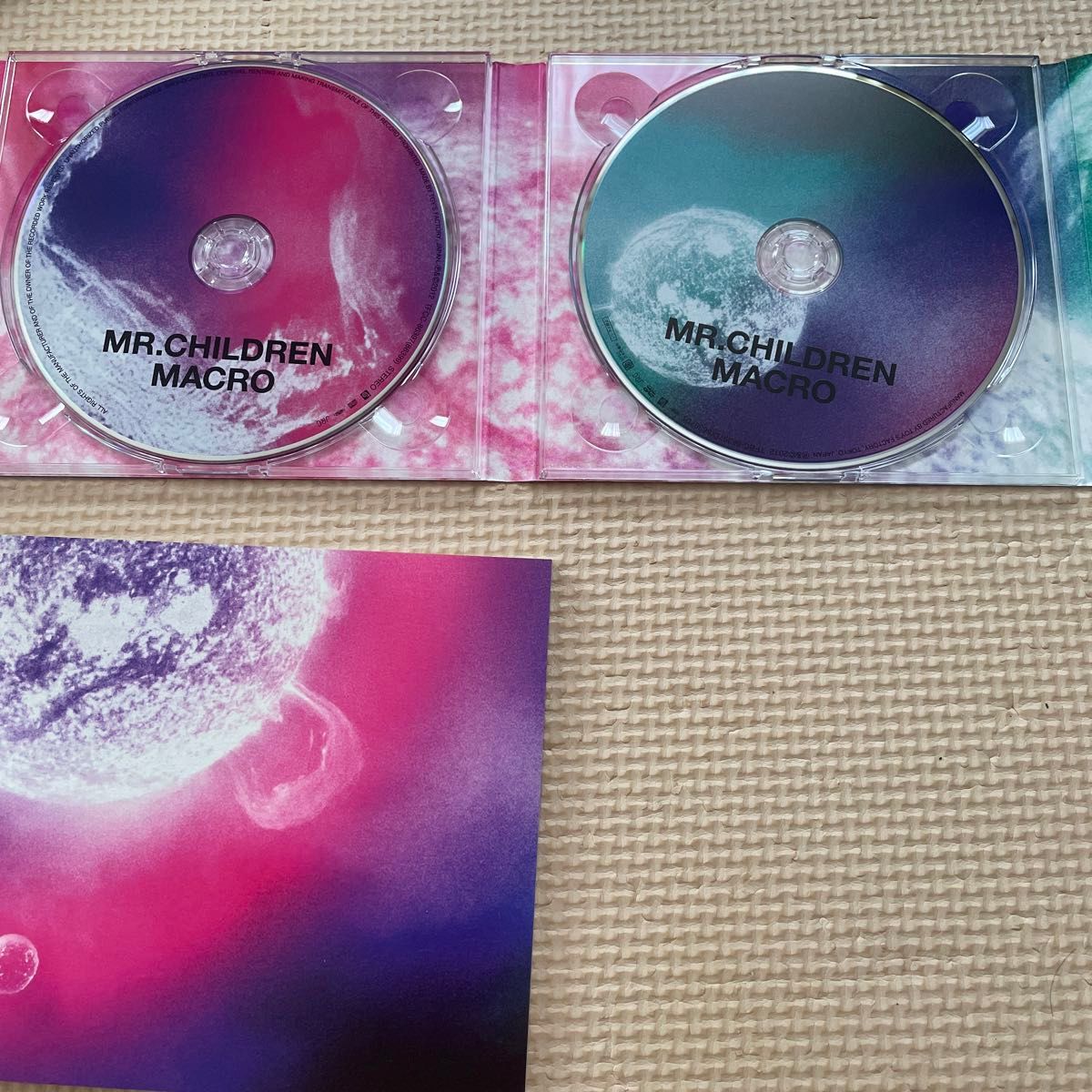 ※初回盤（CD+DVD）2点　ステッカー付※Mr.Children 2001-2005 micro+2005-2010 macro