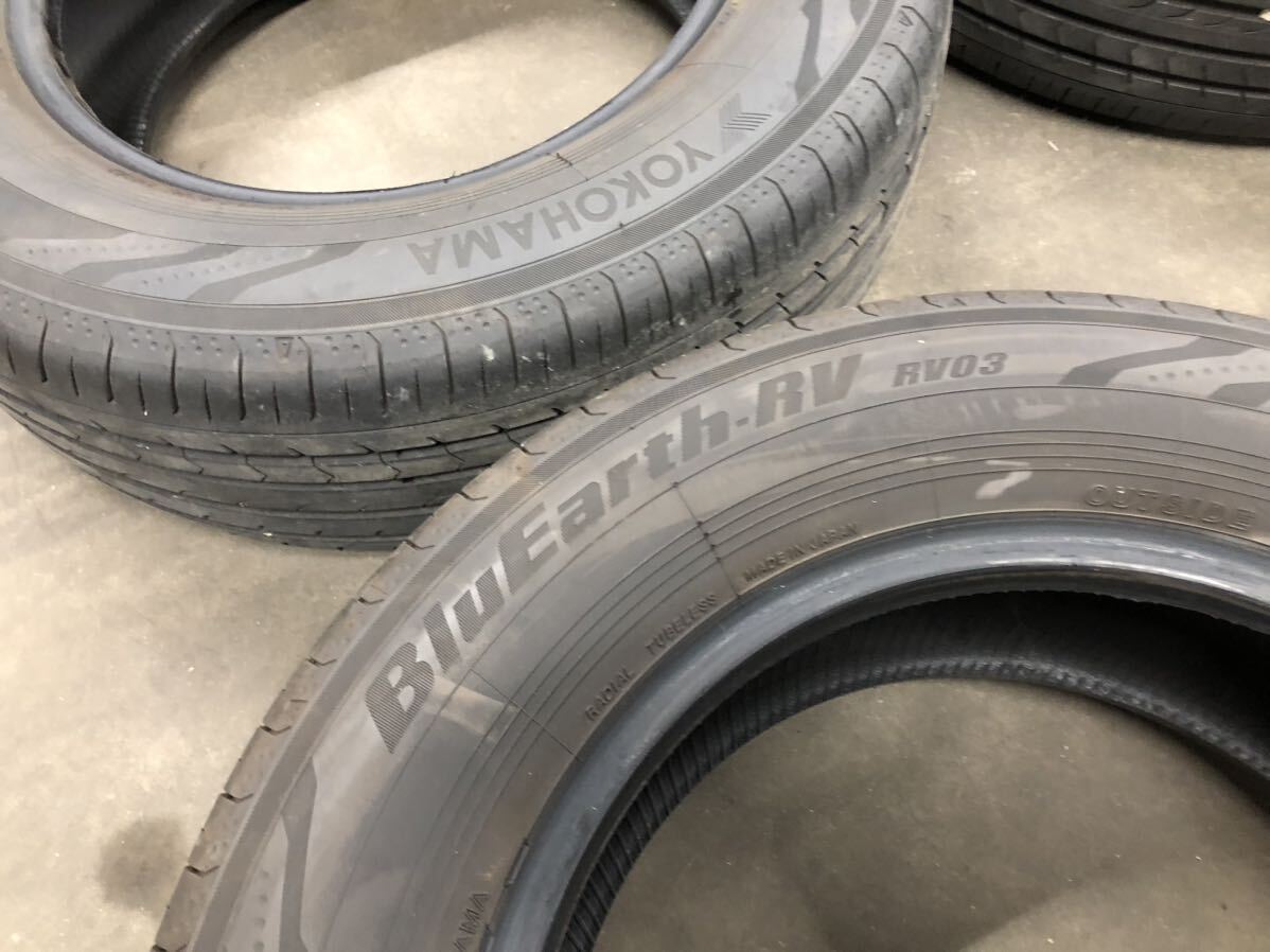 2022年37週製造 バリ溝 YOKOHAMA ブルーアースRV RV03 215/65R16 4本セット！ J200E J210E ラッシュ ビーゴに！ 千葉_画像5