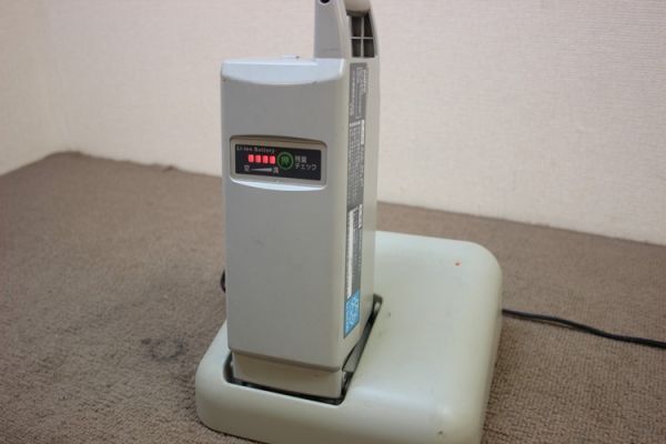 SANYO eneloop CY-EB60/CY-PAA6 サンヨー 電動自転車用バッテリー/充電器 中古 動作品の画像1