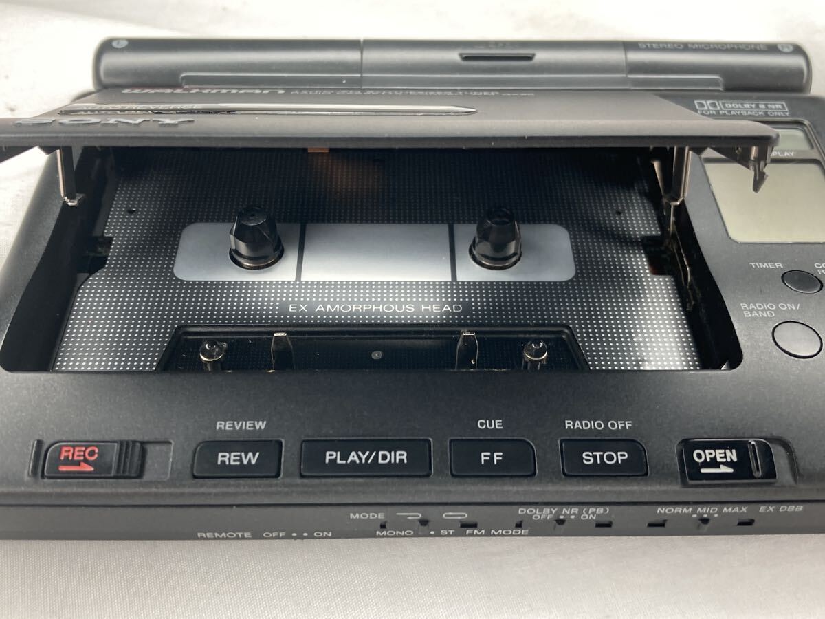 SONY WM-GX90 カセットウォークマン ジャンクの画像3