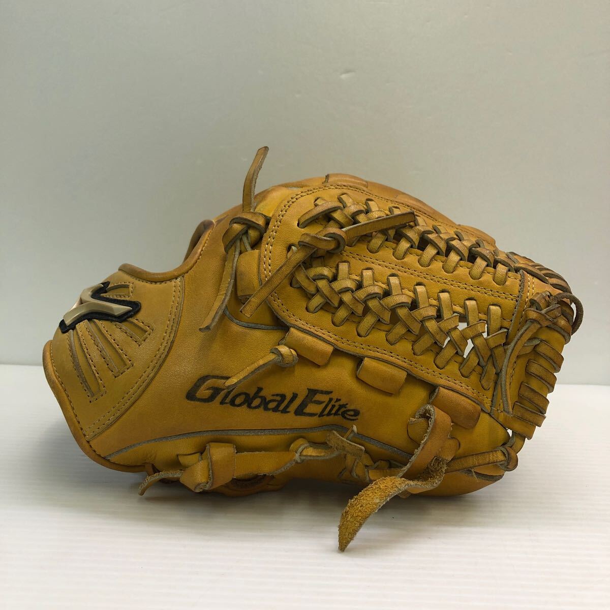 G-9811 ミズノ MIZUNO グローバルエリート Lシリーズ 軟式 内野手用 2GN36003 グローブ グラブ 野球 中古品 の画像2