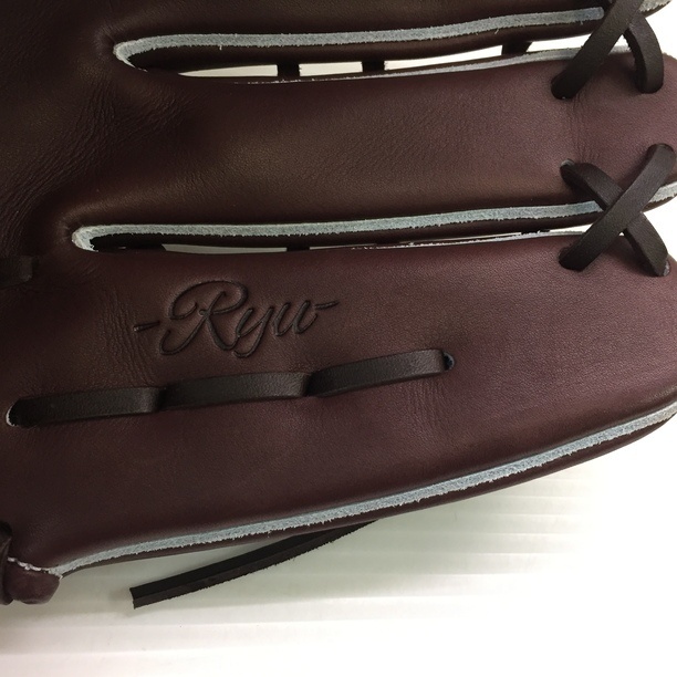 17928円 中古品 リュウ GLOVE STUDIO RYU 硬式 投手用グローブ 17928円 中古品 リュウ GLOVE STUDIO RYU 硬式 投手用グローブ