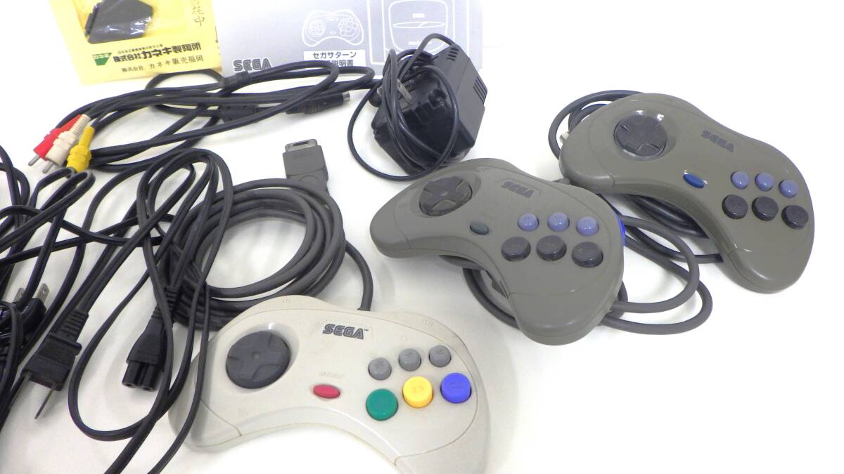 ♯8536【レトロゲーム祭・１円スタート・通電確認済み】セガサターン 本体 HST-3200 SEGA SATURN おまとめ2点