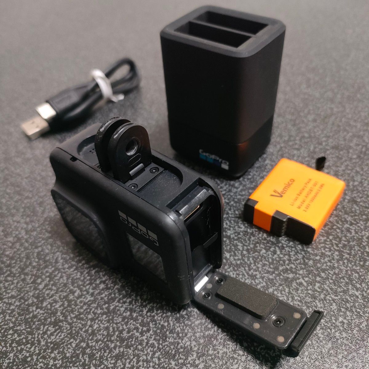 【お得セット】GoPro HERO8 BLACK☆新品SD付