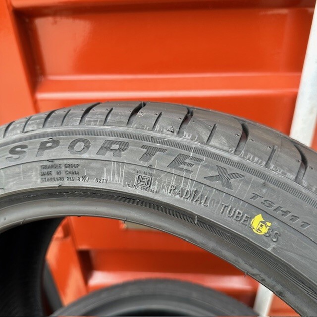 新品 245/40R18 TRIANGLE EffeXSPORT TH201 サマ－タイヤ 245/40/18 2本セット 【来店交換も大歓迎】 トライアングルの画像5