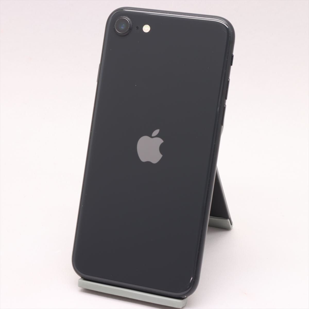 Apple iPhoneSE 128GB (第2世代) Black A2296 MHGT3J/A バッテリ81% ■SIMフリー★Joshin3042【1円開始・送料無料】の画像1