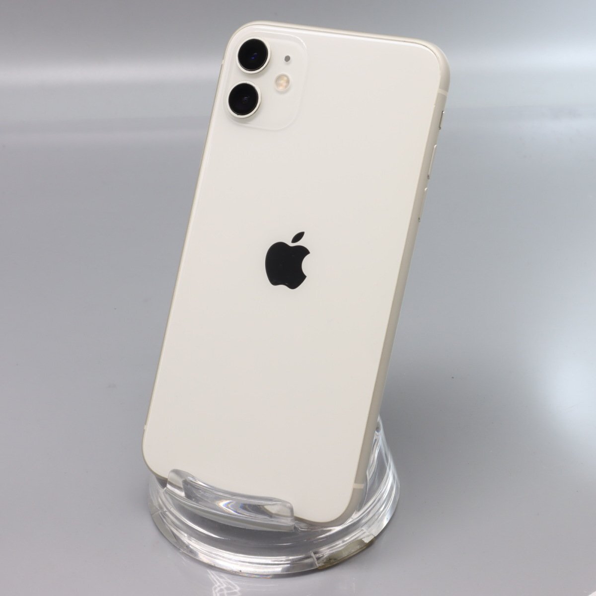 Apple iPhone11 128GB White A2221 MWM22J/A バッテリ80% ■SIMフリー★Joshin0918【1円開始・送料無料】_画像1
