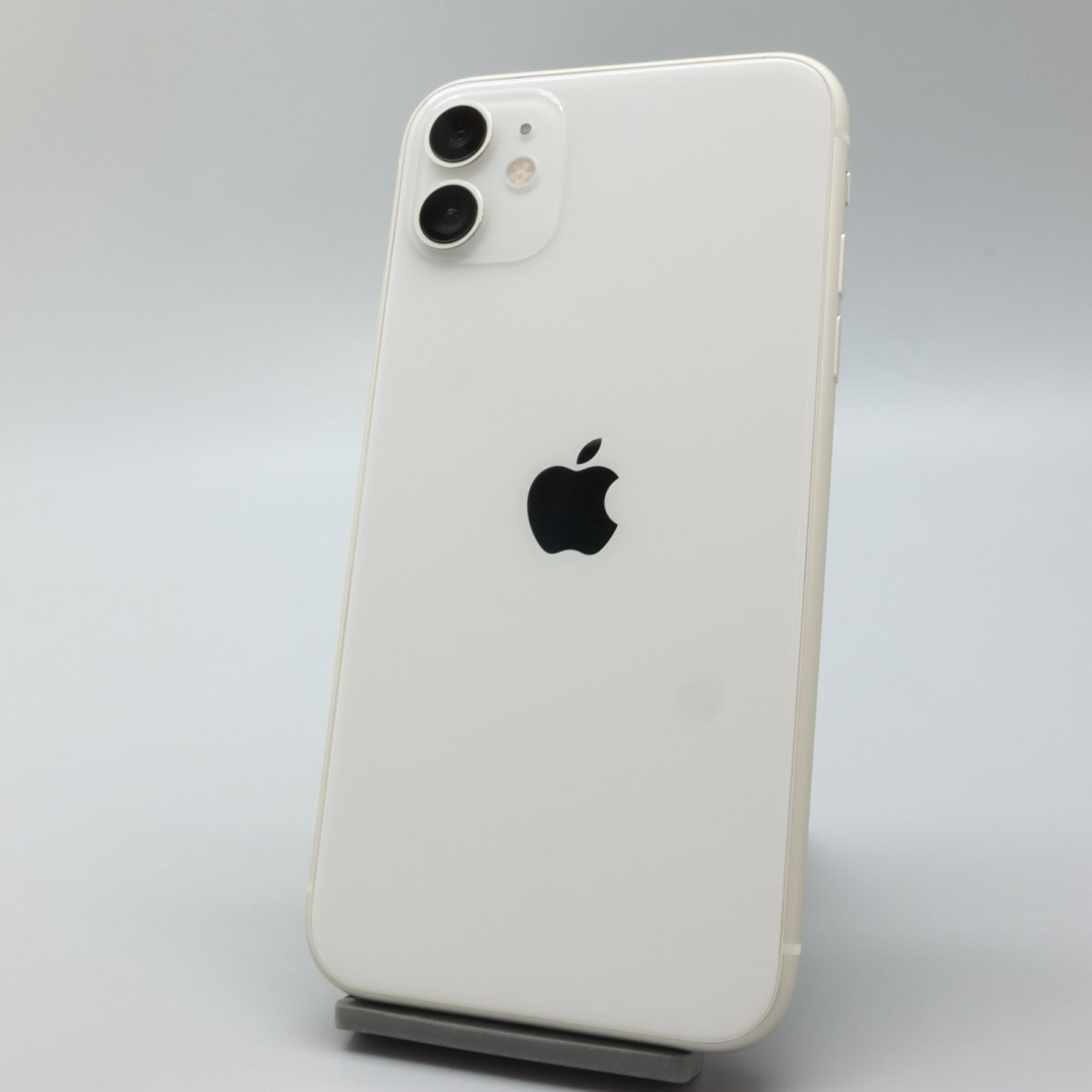 Apple iPhone11 64GB White A2221 MWLU2J/A バッテリ93% ■ソフトバンク★Joshin1805【1円開始・送料無料】_画像1