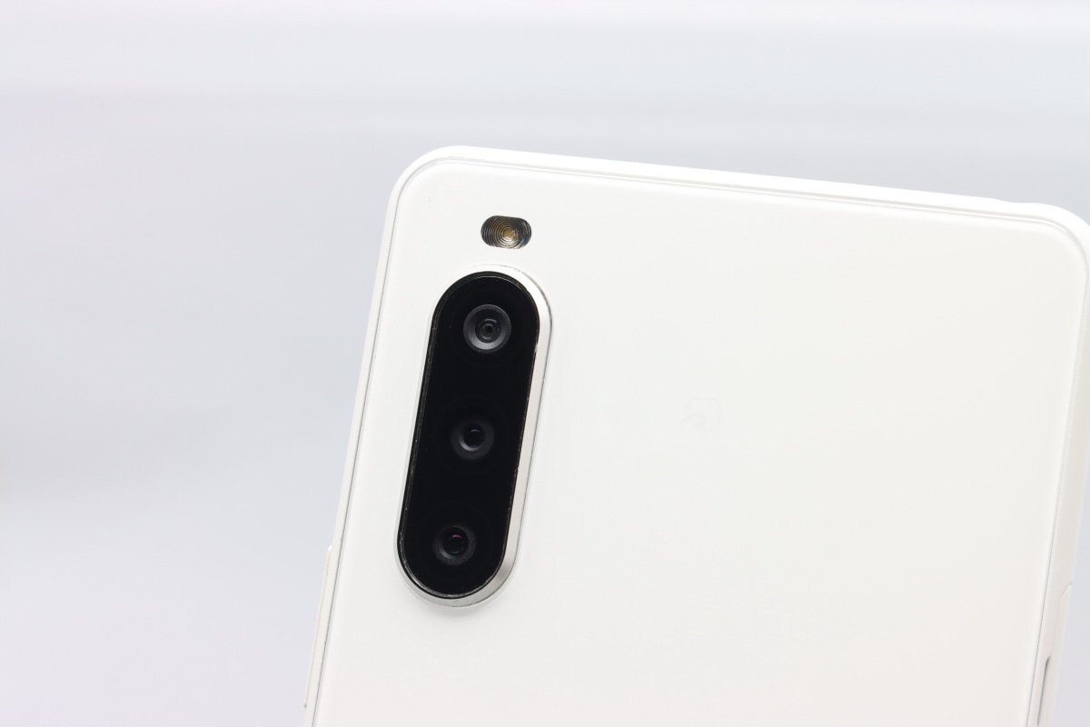 Sony Mobile Xperia 10 II SO-41A ホワイト ■ドコモ★Joshin0216【1円開始・送料無料】の画像7