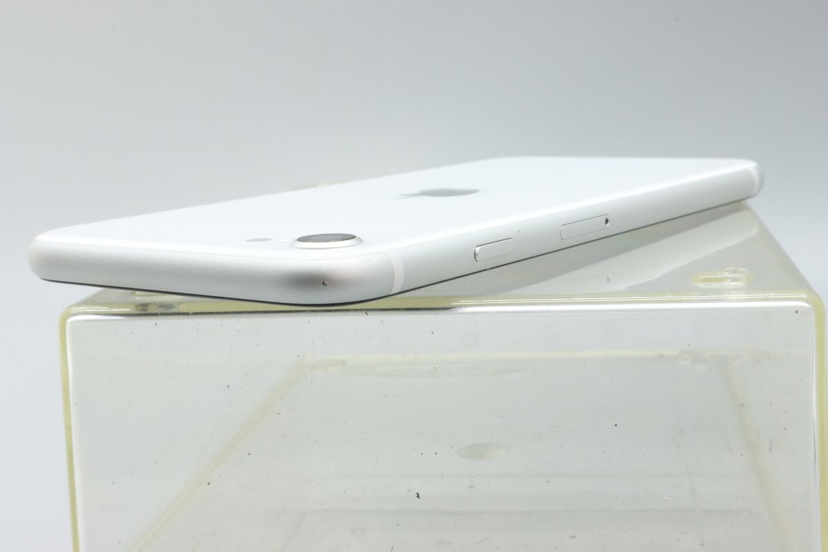 Apple iPhoneSE 128GB (第2世代) White A2296 MHGU3J/A バッテリ78% ■SIMフリー★Joshin7844【1円開始・送料無料】_画像6