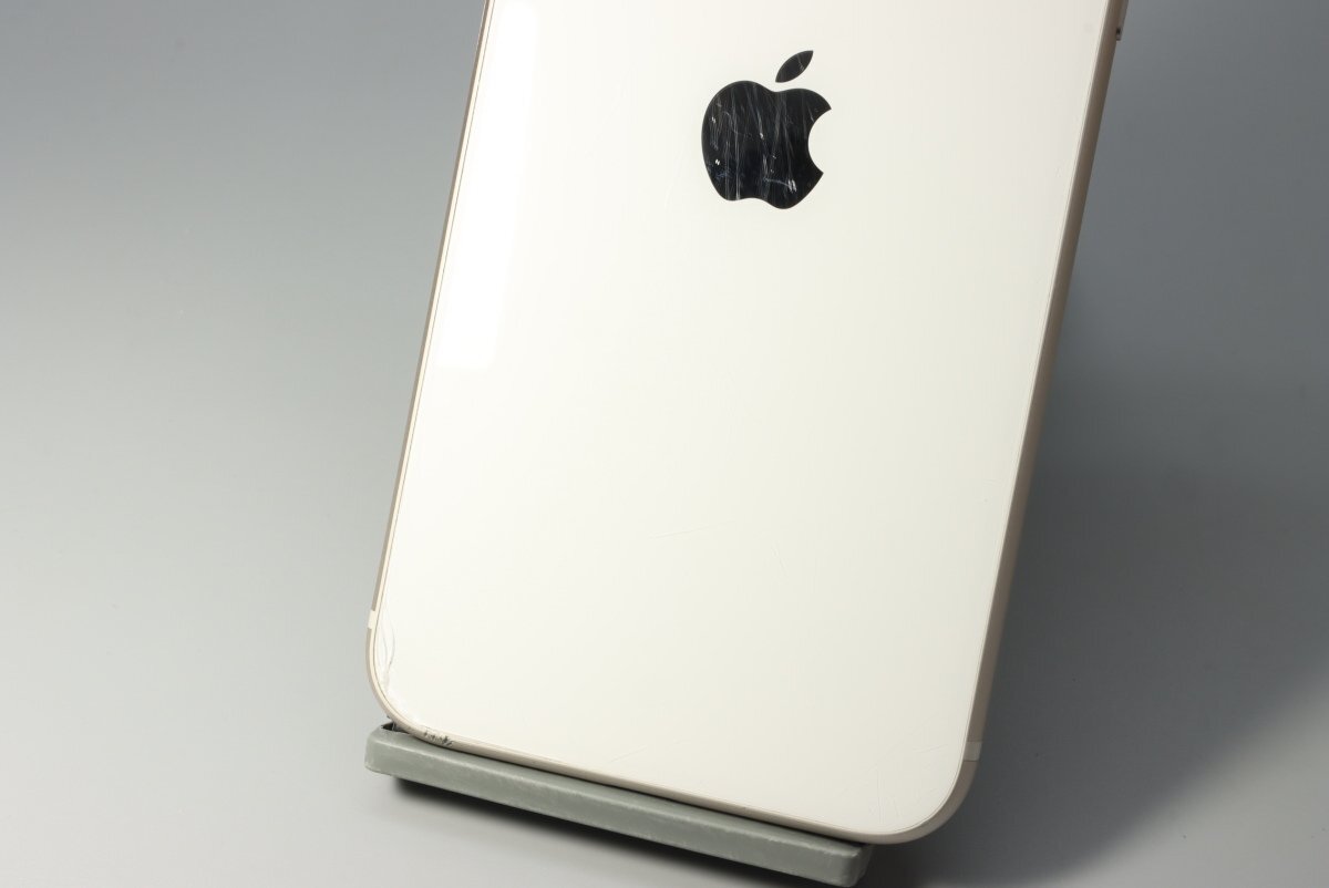 Apple iPhoneSE 128GB (第3世代) Starlight A2782 MMYG3J/A バッテリ95% ■SIMフリー★Joshin3607【1円開始・送料無料】の画像6