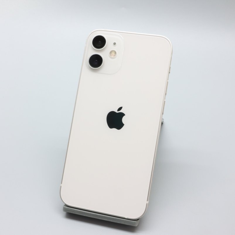 Apple iPhone12 mini 64GB White A2398 MGA63J/A バッテリ82% ■SIMフリー★Joshin7994【1円開始・送料無料】の画像1