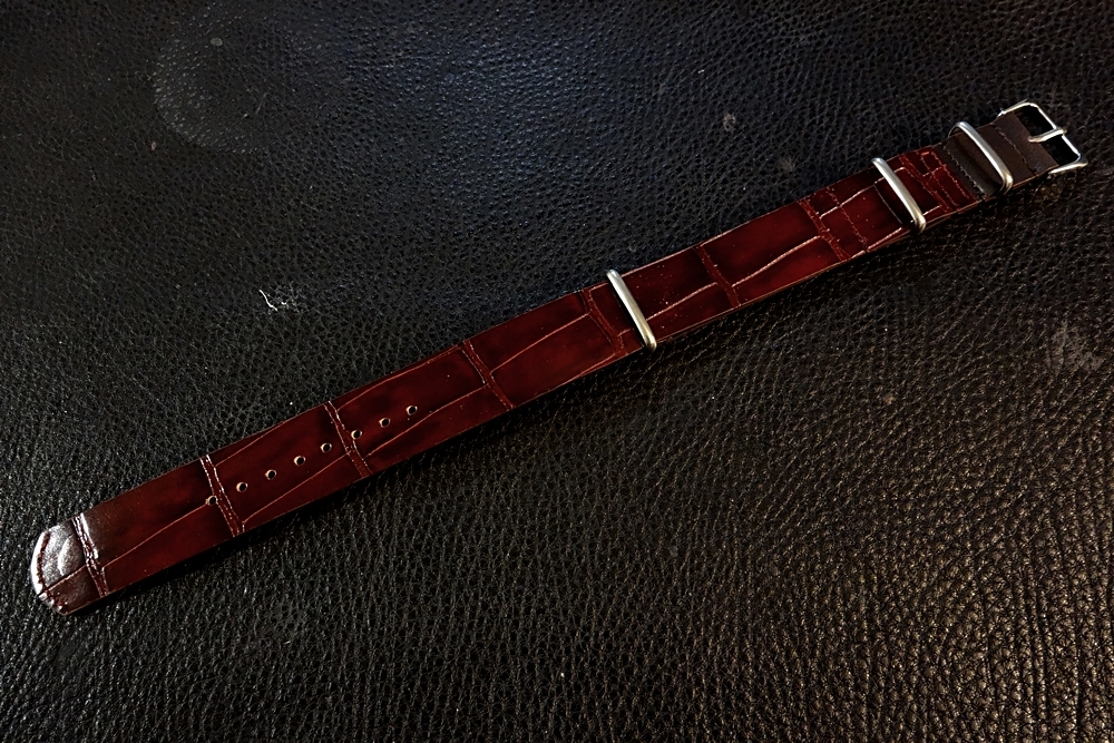 ◆Leather NATO G10Strap◆高品質国産本革クロコ型押しカーフ バーガンディ カスタムオーダー(ラグ幅/BUCKLE COLOR) 受注生産 腕時計ベルト_画像1