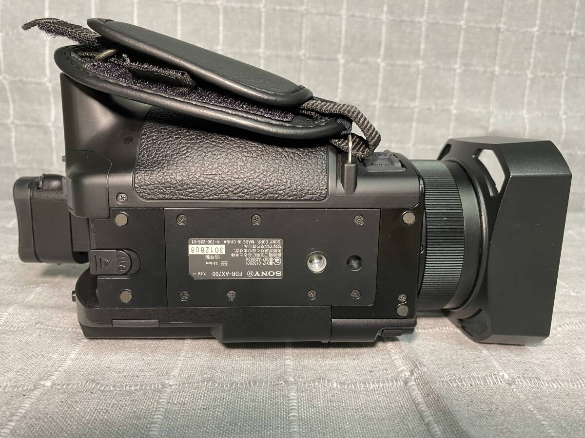 SONY FDR-AX700 デジタル4Kビデオカメラレコーダーの画像4